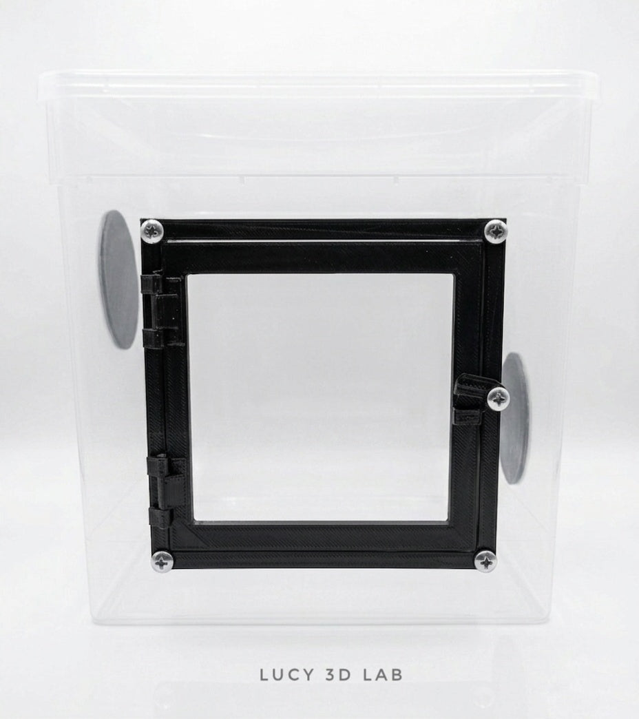 Modified Enclosure 18.5 × 18.5 × 19h cm with Glass Door (Braplast base) – Lucy 3D Lab
