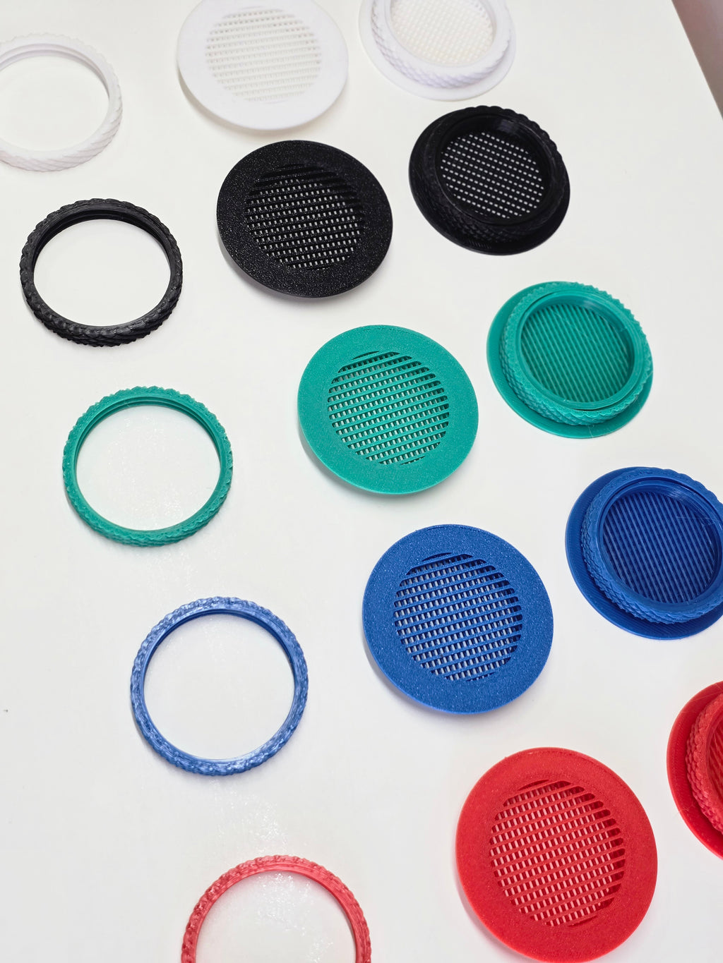 50 mm Screw-in Air Vent with External Cover for custom boxes and terrariums - Lucy 3D Lab